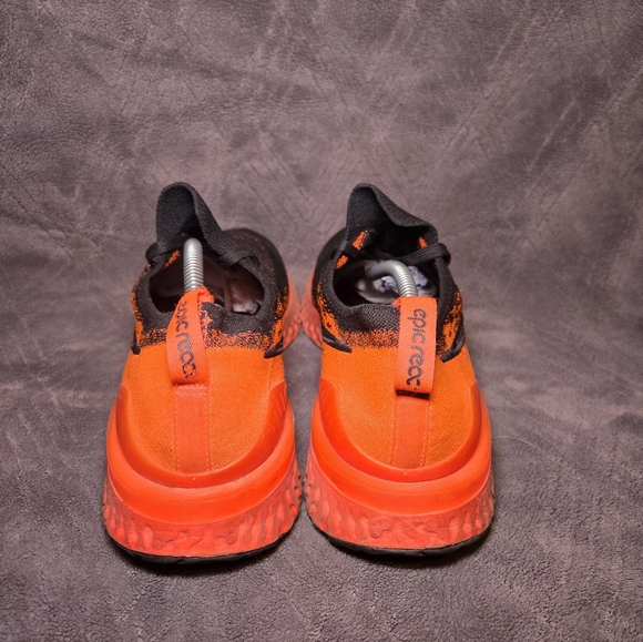 Nike Epic React Flyknit 2 Running Shoes Mens Sz 13 Athletic Sneakers Trainers.
